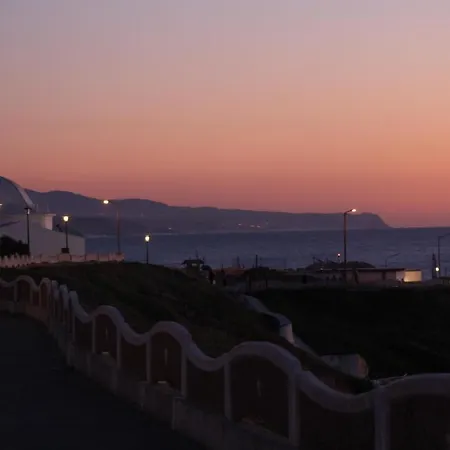 Hostal Blue Buddha Surf Ericeira